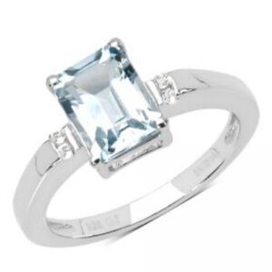 Ring - Stunning Womens Sterling Silver 1.60 CTW Topaz 
Size 7 Designer Ring